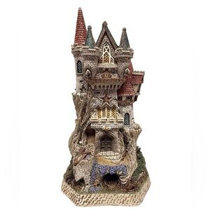 David Winter-Witches Castle Collectible Enchanted Figurine LIMITED EDITION EUC